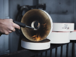 Skitourenfelle Produktion Hände Mohair Industrie Handwerk Tourenski Tourenskifelle Felle Herstellung Fabrik Production Industry 