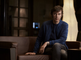 Portrait Porträt Grafikdesigner Typograf Stefan Sagmeister New York Hotel Central Innsbruck Dominique Huter 