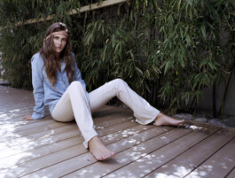 Portraitshooting Porträtshooting analog Film Hasselblad Kodak Tmax400 H6D Porträtfotograf Editorial Fashion Photography Studio Elinchrom Dominique Huter 